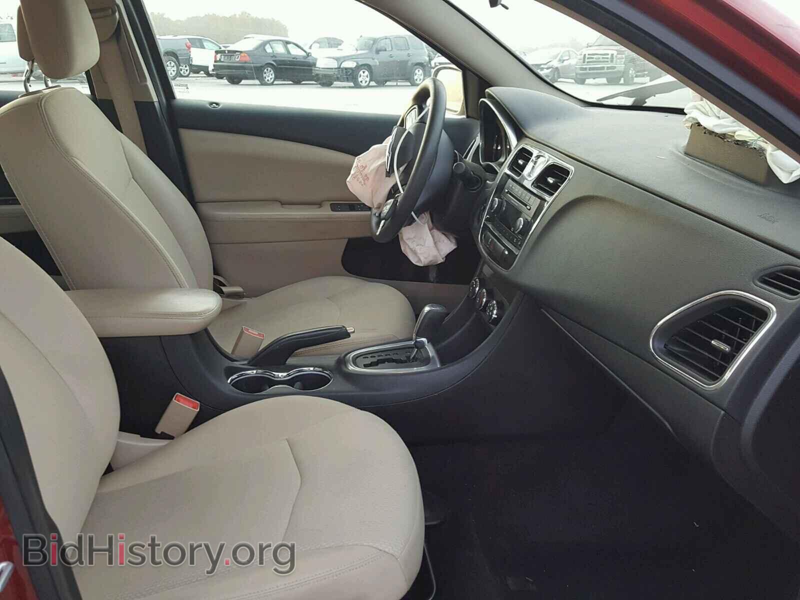 2013 CHRYSLER 200 - VIN: 1C3CCBAB8DN588663 - Фото 5