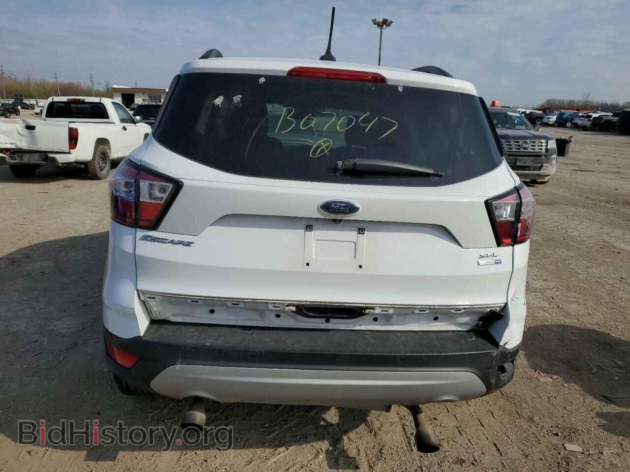 2018 FORD ESCAPE - VIN: 1FMCU9HD7JUB07047 - Фото 6