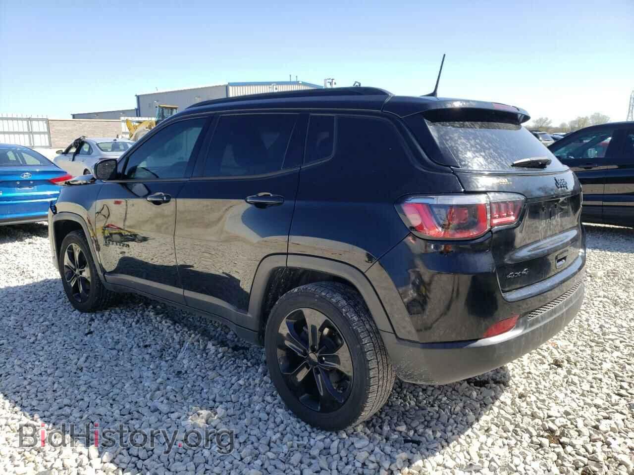 2018 JEEP COMPASS - VIN: 3C4NJDBB3JT298945 - Фото 2