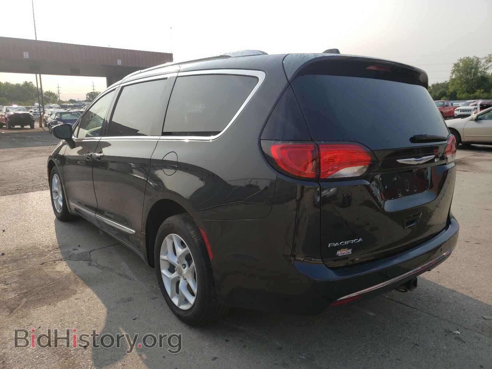 2018 CHRYSLER PACIFICA - VIN: 2C4RC1EG0JR125419 - Фото 3