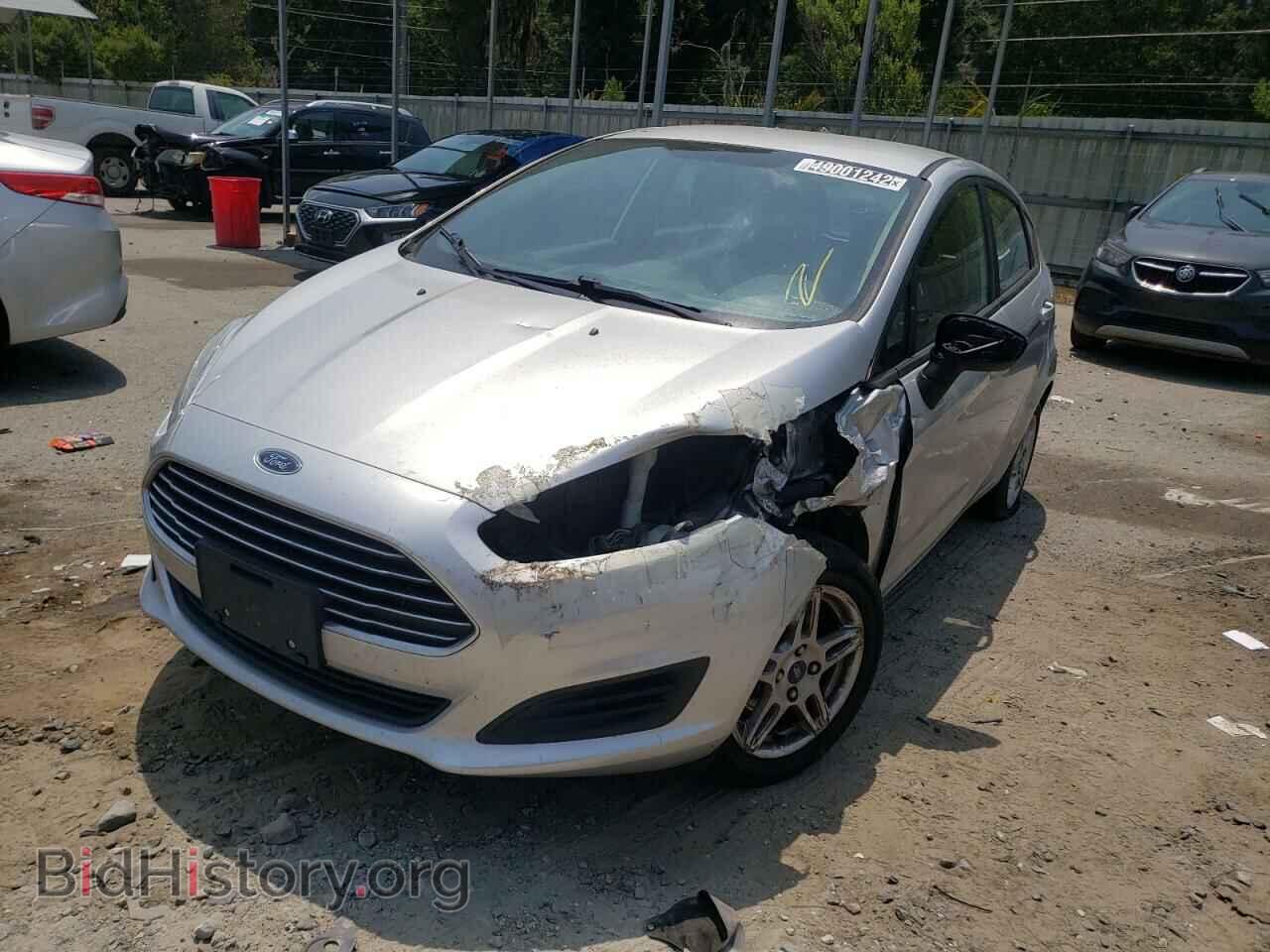 2017 FORD FIESTA - VIN: 3FADP4EJ3HM135526 - Фото 2