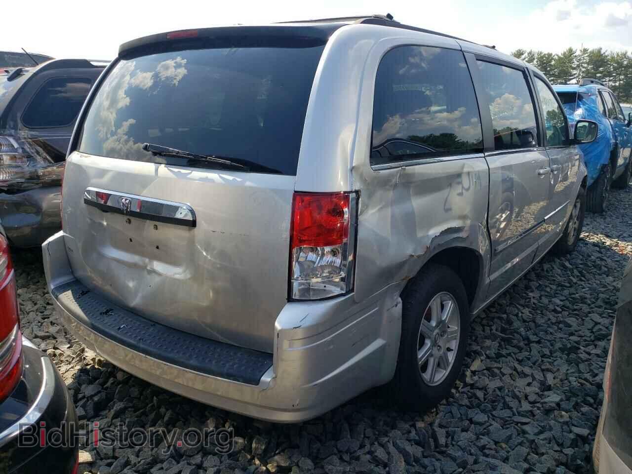 2010 CHRYSLER MINIVAN - VIN: 2A4RR5D11AR350767 - Фото 4