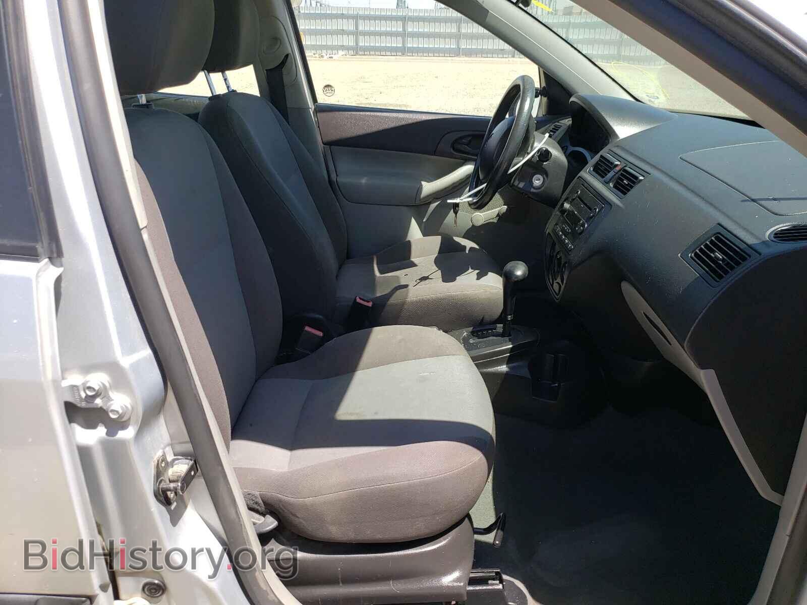 2006 FORD FOCUS - VIN: 1FAFP34N16W190058 - Фото 5