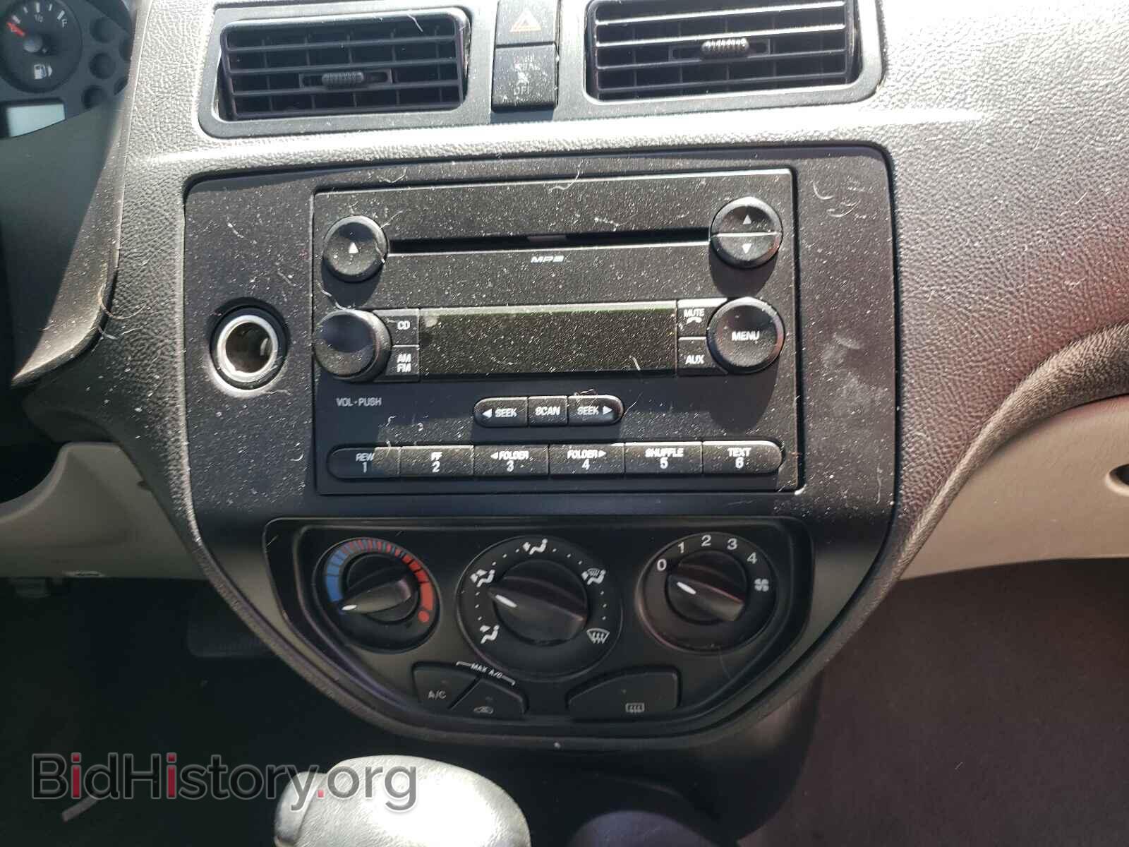 2006 FORD FOCUS - VIN: 1FAFP34N16W190058 - Фото 9