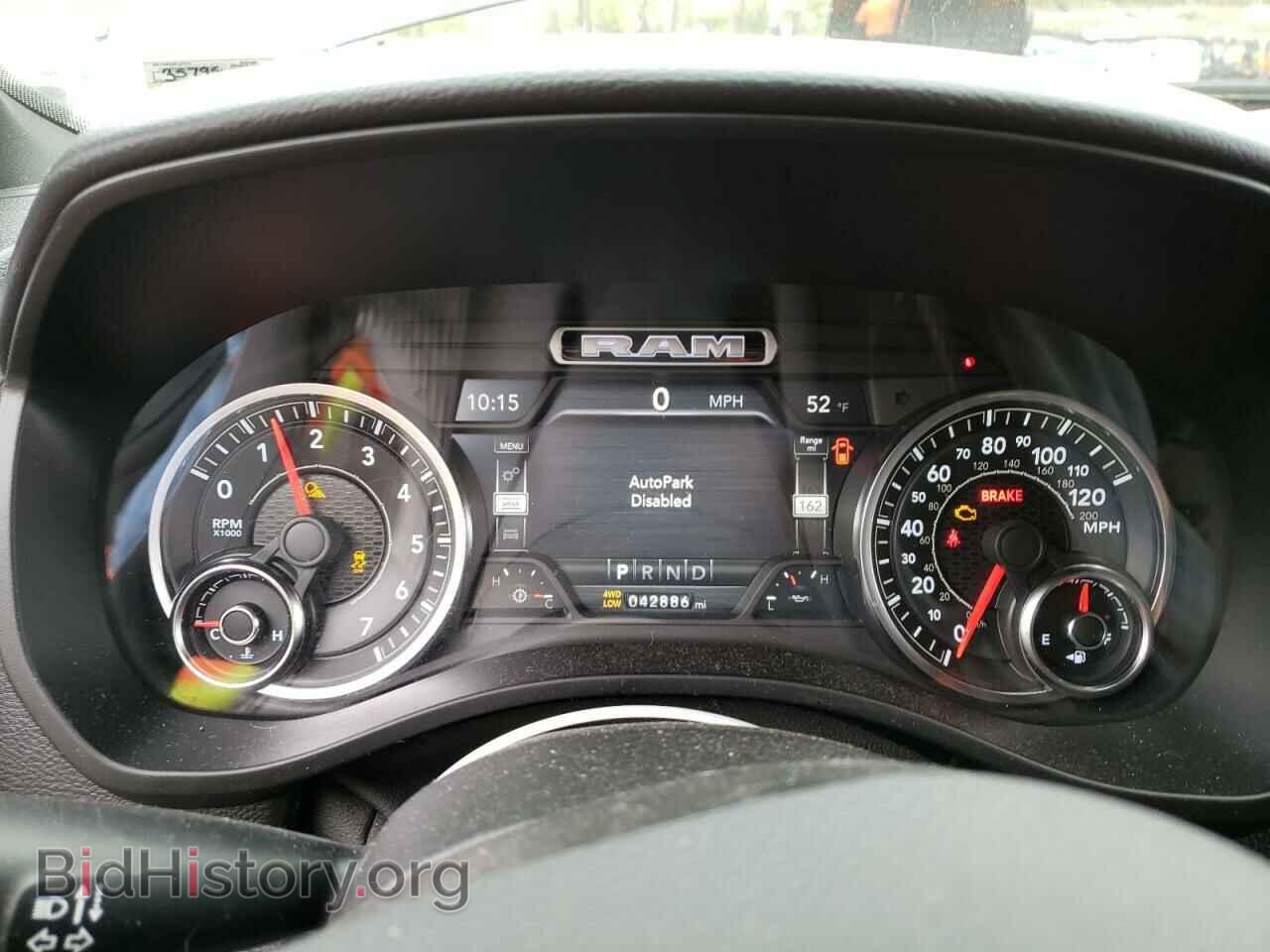 2019 RAM 1500 - VIN: 1C6SRFFT9KN900010 - Фото 9