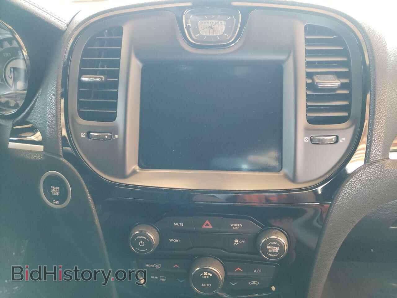 2017 CHRYSLER 300 - VIN: 2C3CCAGG9HH603957 - Фото 9