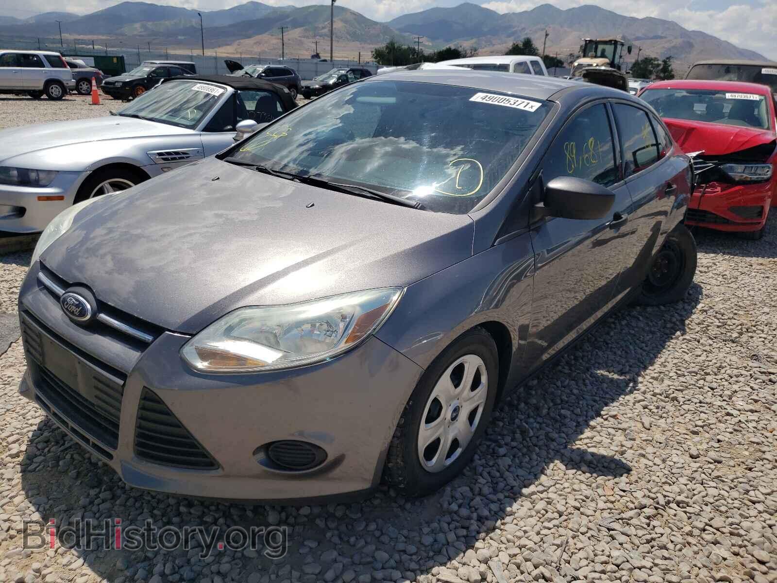 2014 FORD FOCUS - VIN: 1FADP3E29EL407593 - Фото 2