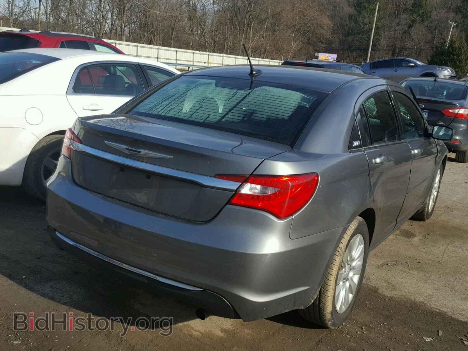 2013 CHRYSLER 200 - VIN: 1C3CCBAB9DN569765 - Фото 4