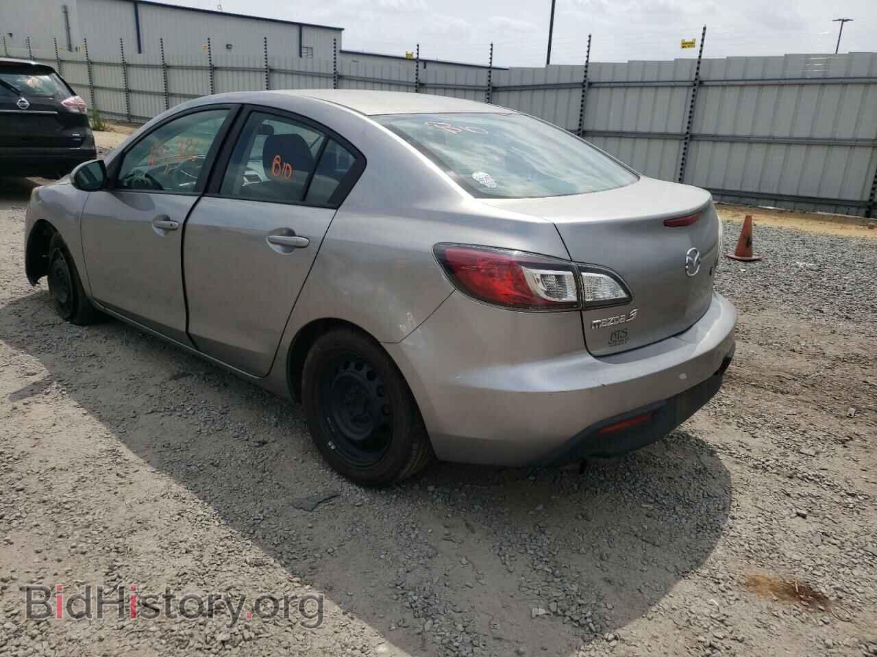 2011 MAZDA 3 - VIN: JM1BL1UF9B1400687 - Фото 3