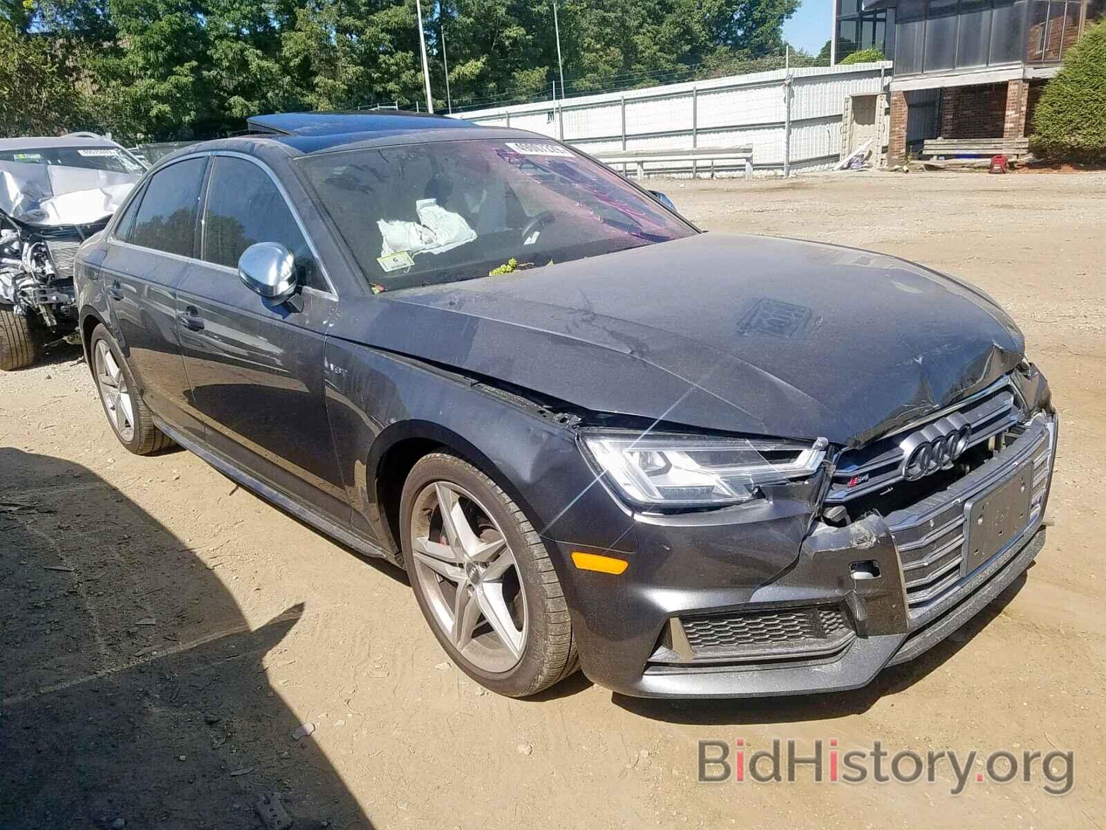 Photo WAUB4AF45JA173132 - AUDI S4/RS4 2018