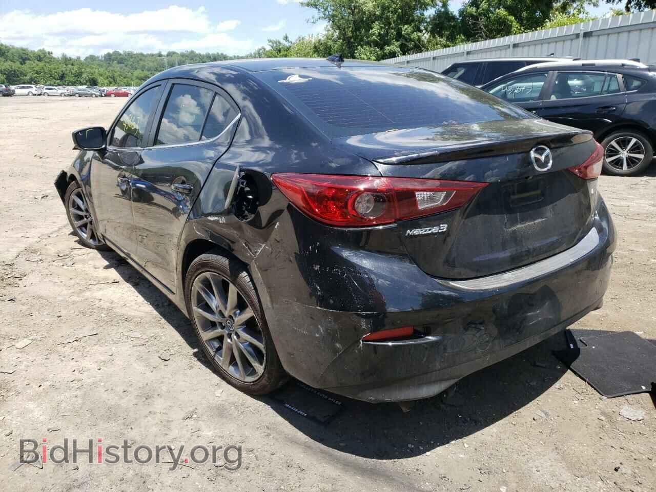 2018 MAZDA 3 - VIN: 3MZBN1V38JM174574 - Фото 3