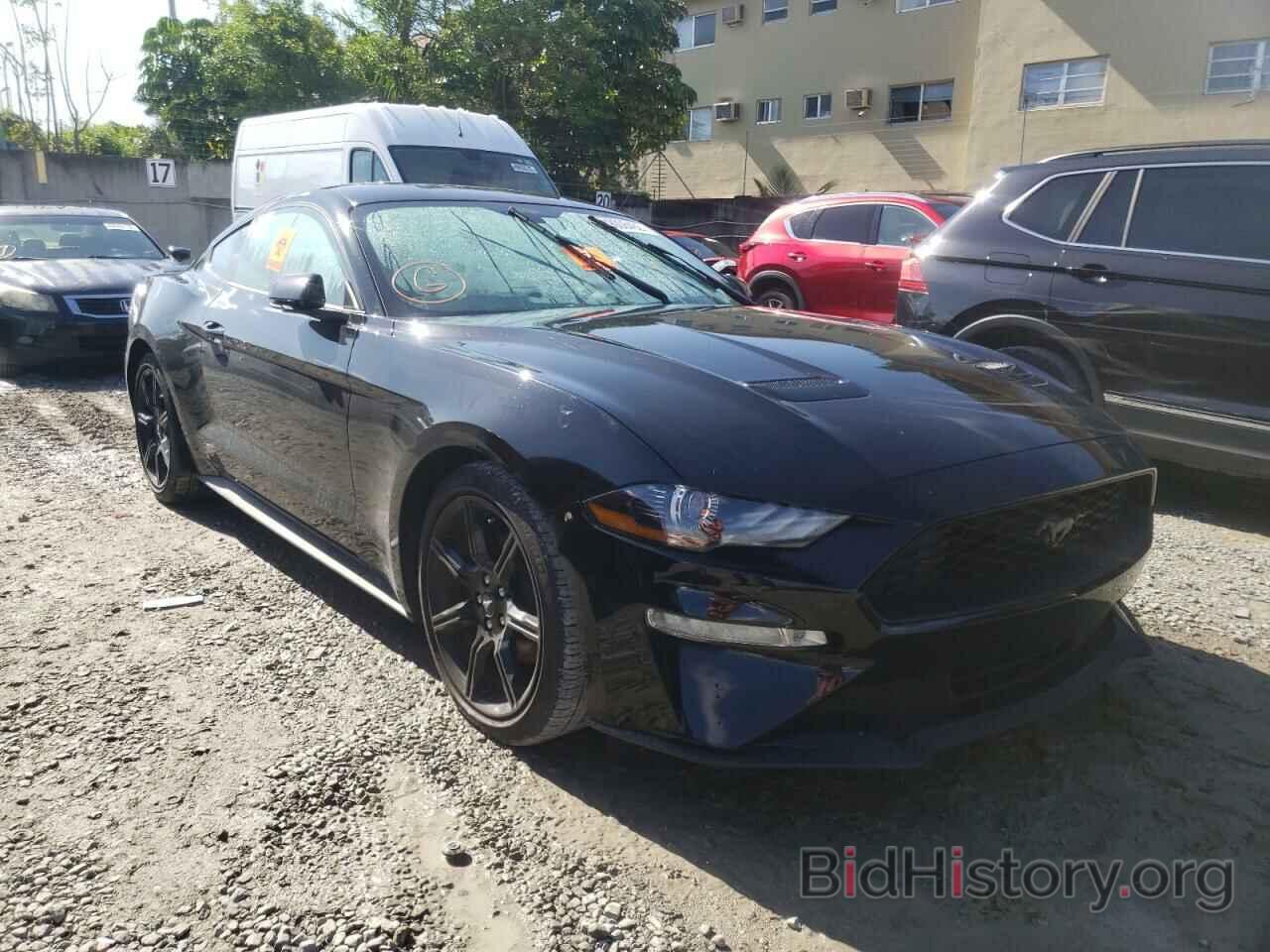 Photo 1FA6P8TH8L5117795 - FORD MUSTANG 2020