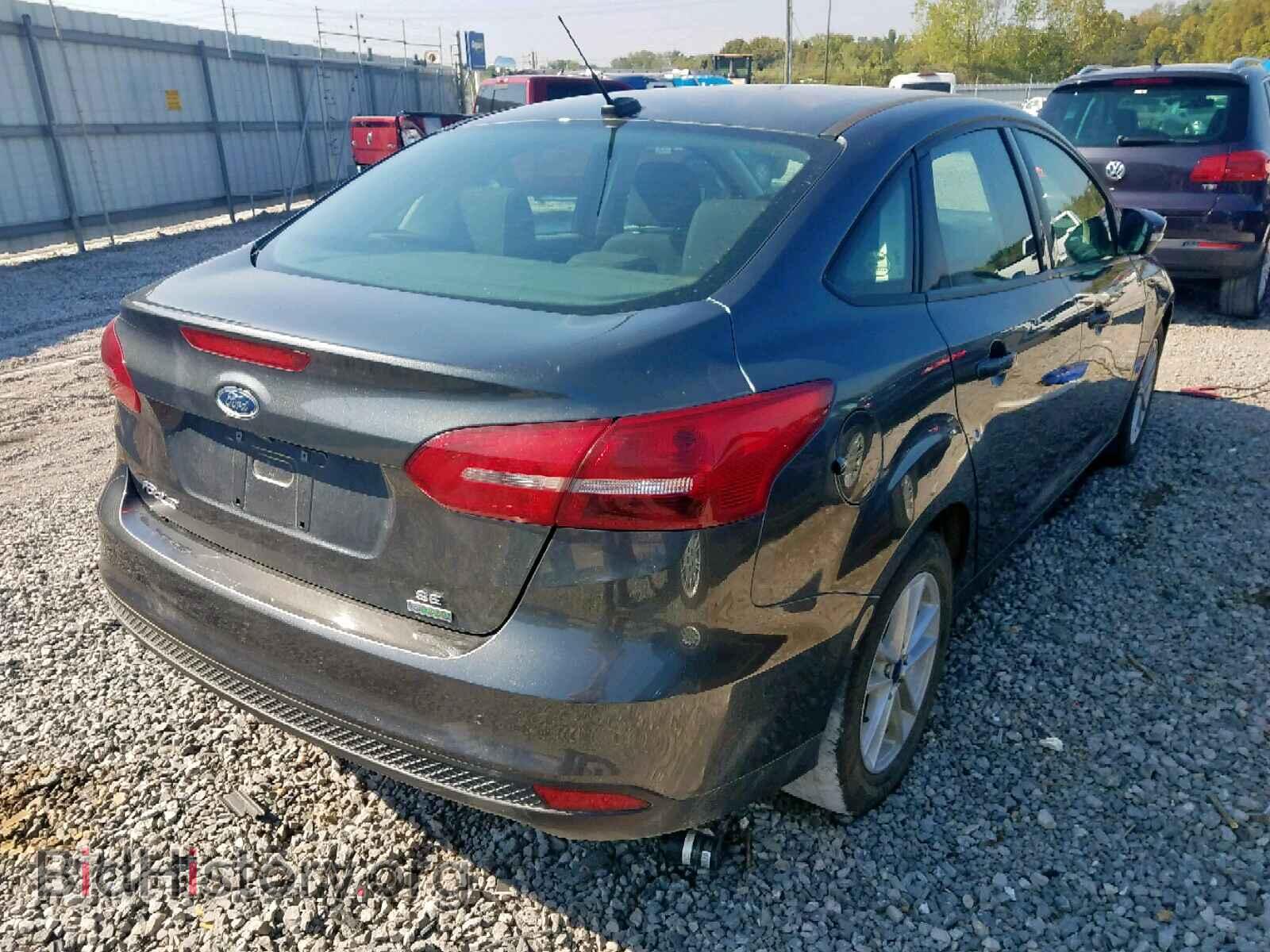 2017 FORD FOCUS SE - VIN: 1FADP3FE3HL269563 - Photo 4