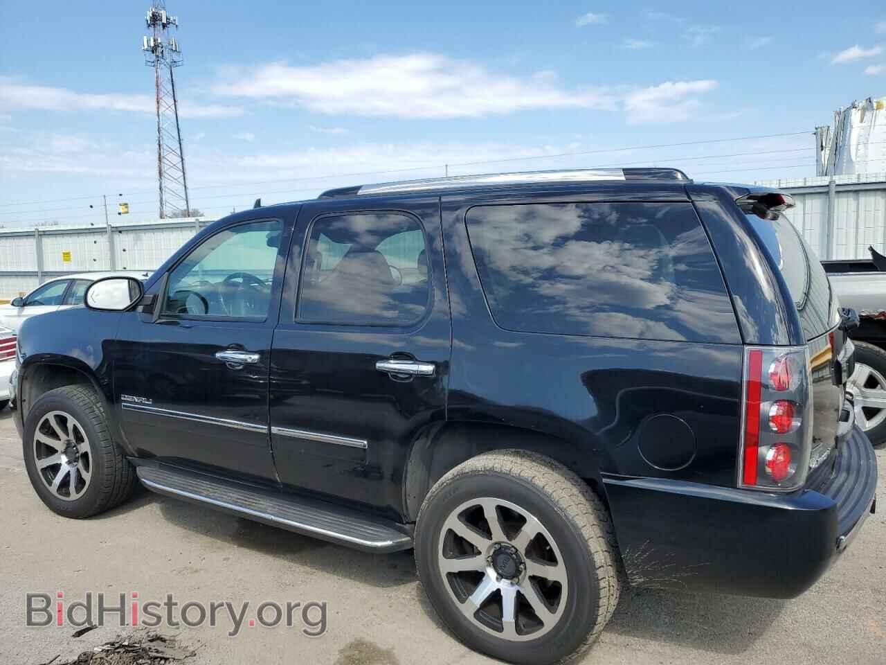 2011 GMC YUKON - VIN: 1GKS2EEF2BR335289 - Фото 2
