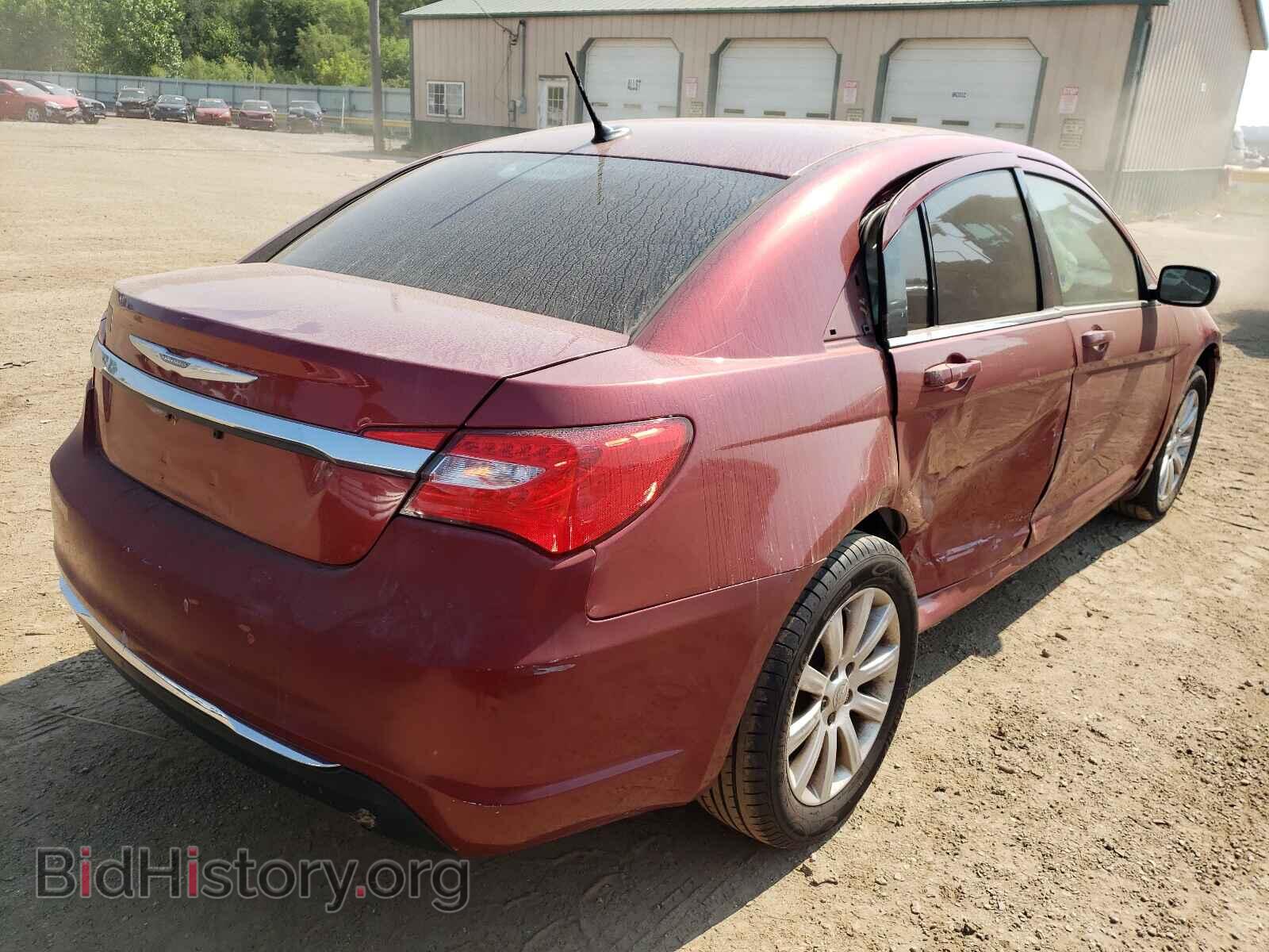 2011 CHRYSLER 200 - VIN: 1C3BC1FB2BN571255 - Фото 4