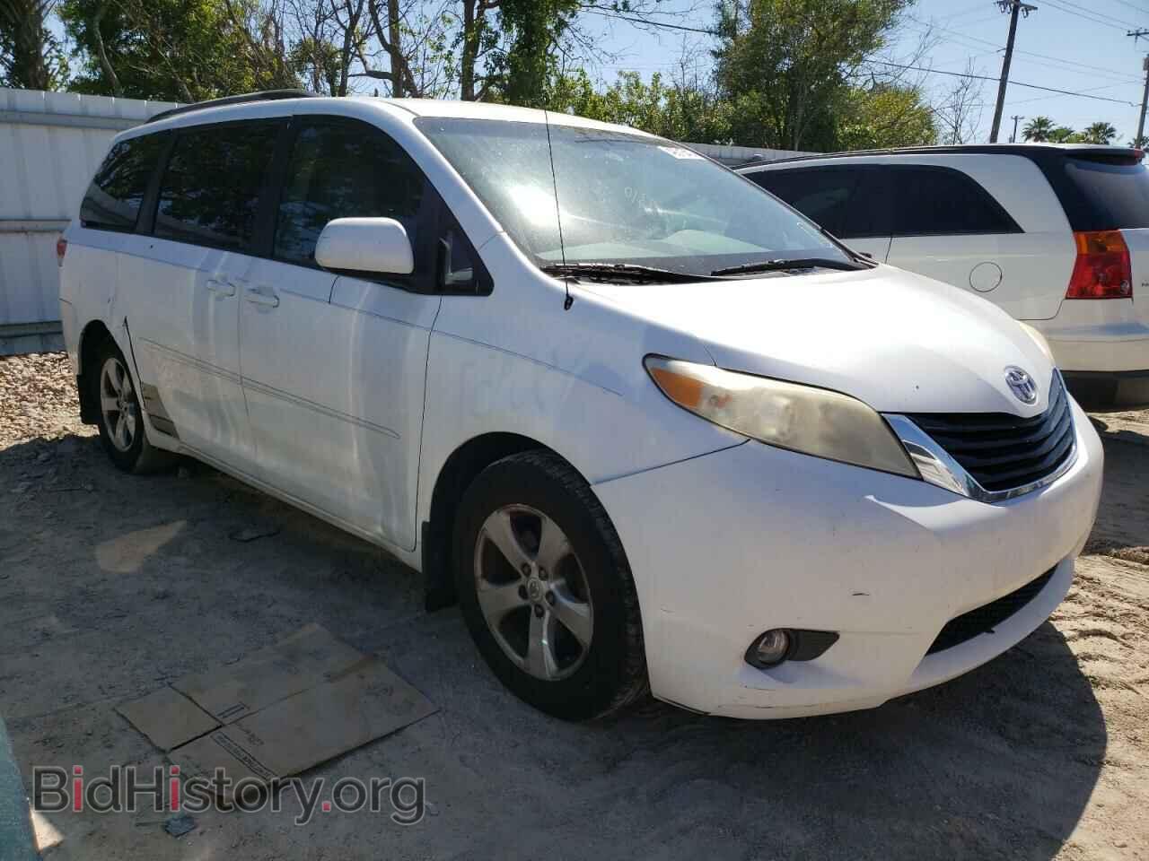 2011 TOYOTA All Models - VIN: 5TDKK3DC0BS170416 - Фото 4