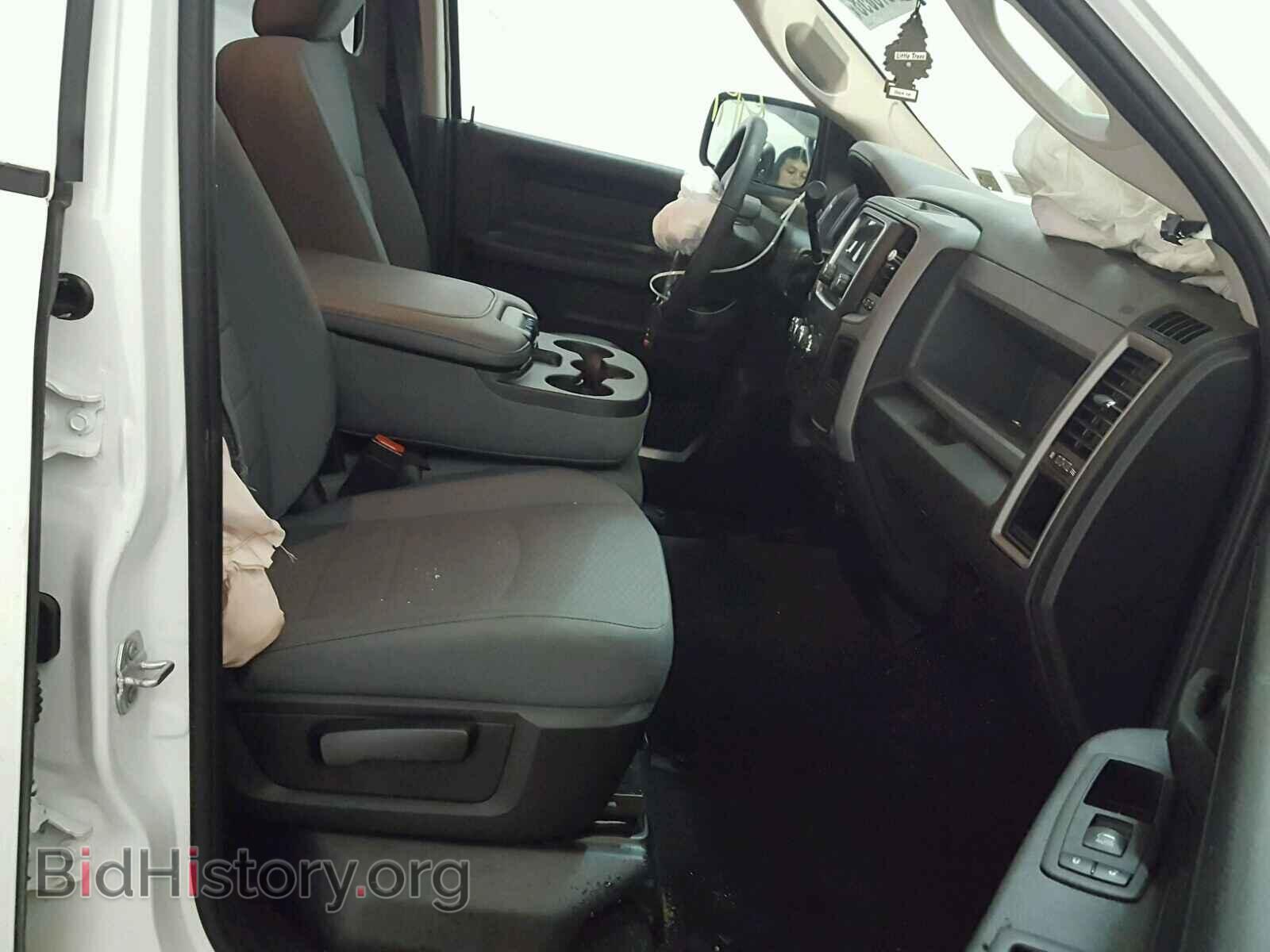 2018 RAM 1500 ST - VIN: 1C6RR7FT4JS261295 - Фото 5