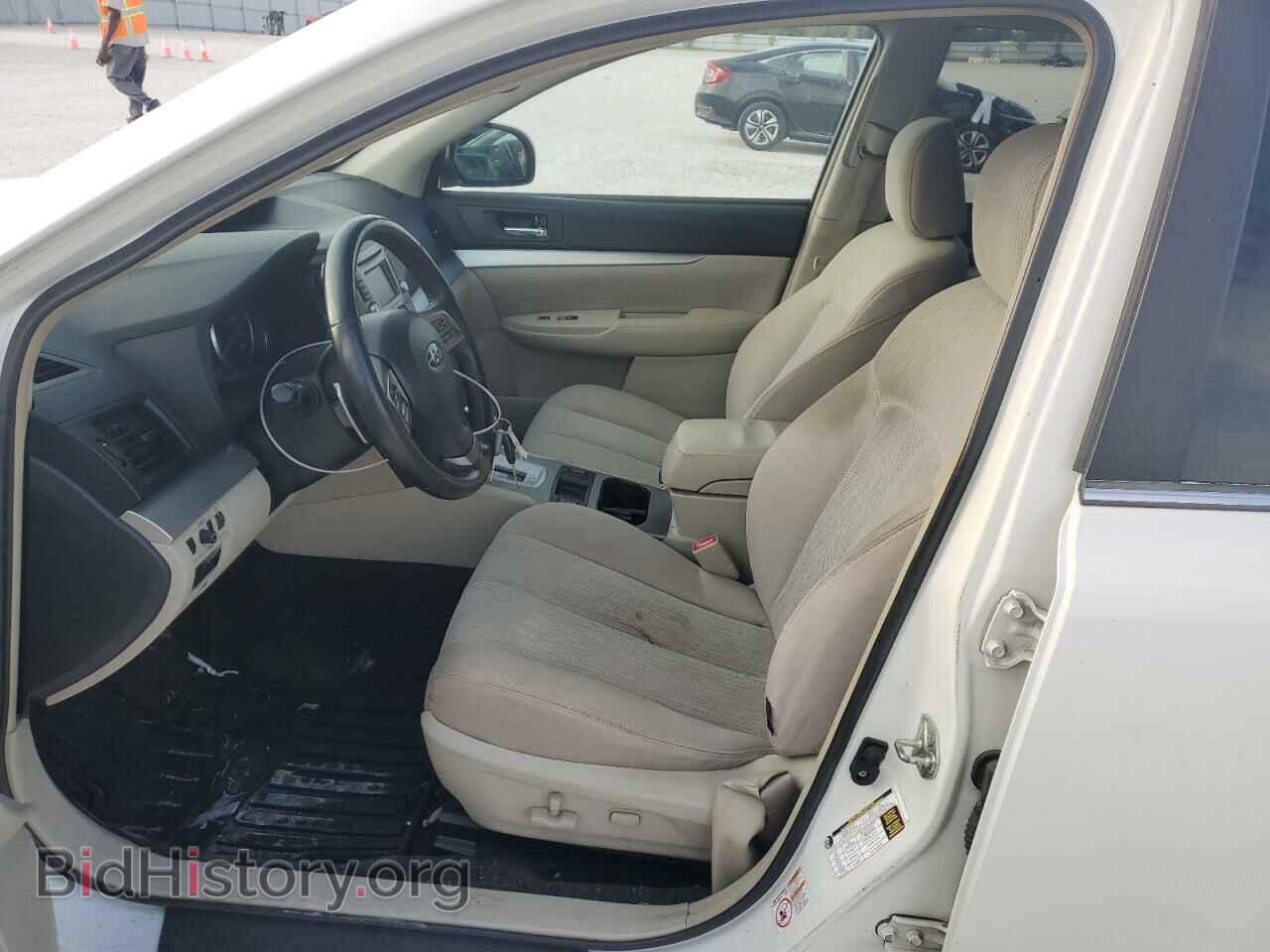 2014 SUBARU OUTBACK - VIN: 4S4BRBCC8E3232587 - Photo 7
