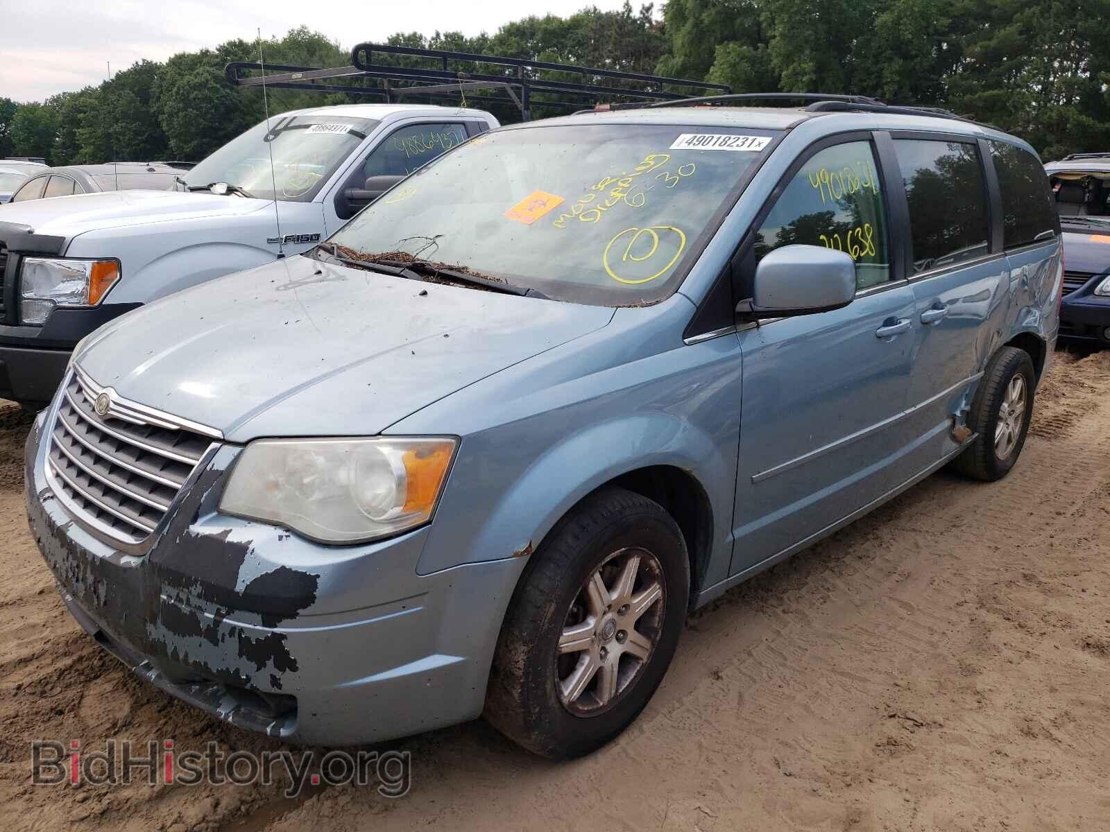 2008 CHRYSLER MINIVAN - VIN: 2A8HR54PX8R711583 - Фото 2