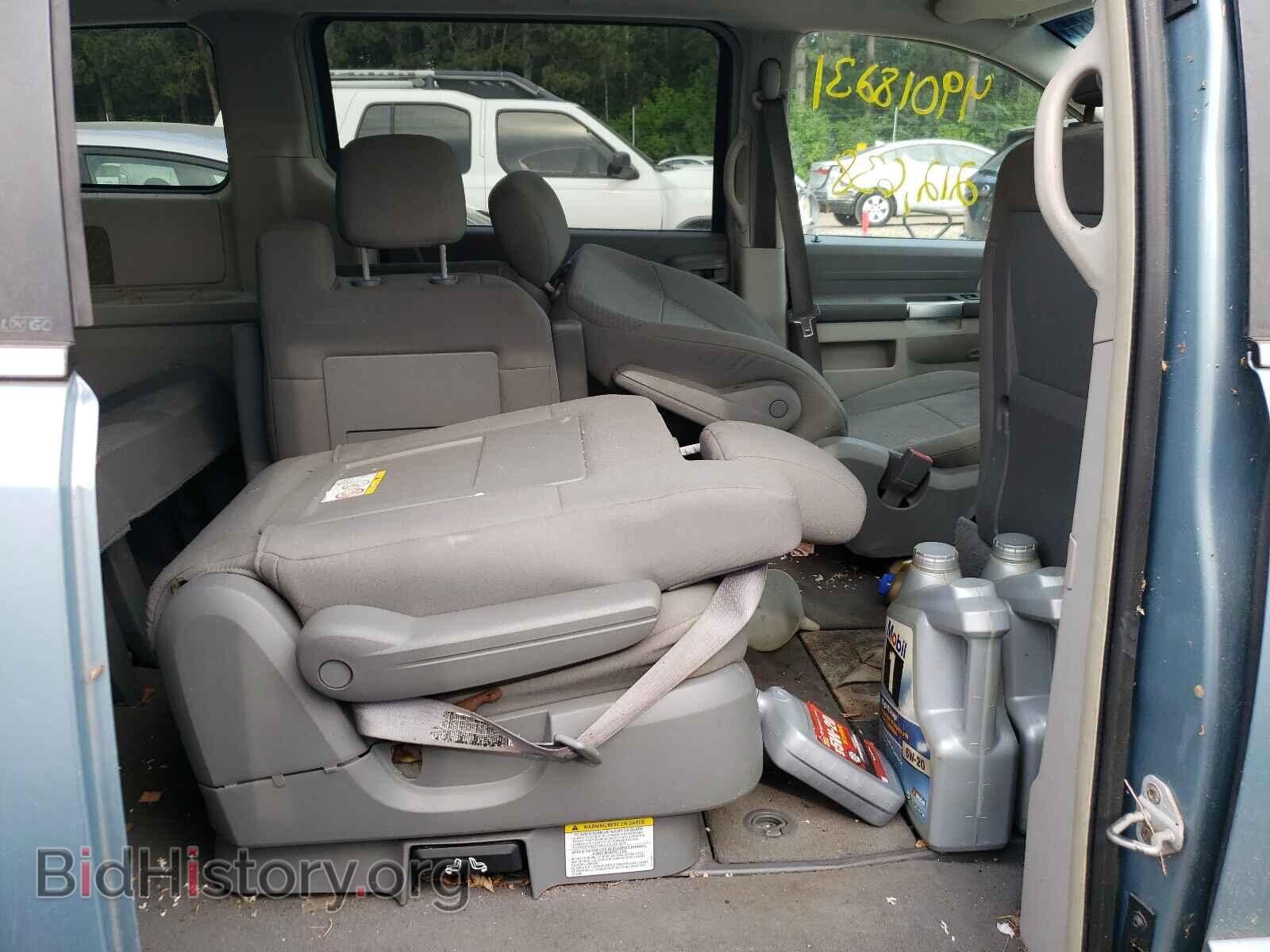 2008 CHRYSLER MINIVAN - VIN: 2A8HR54PX8R711583 - Фото 6