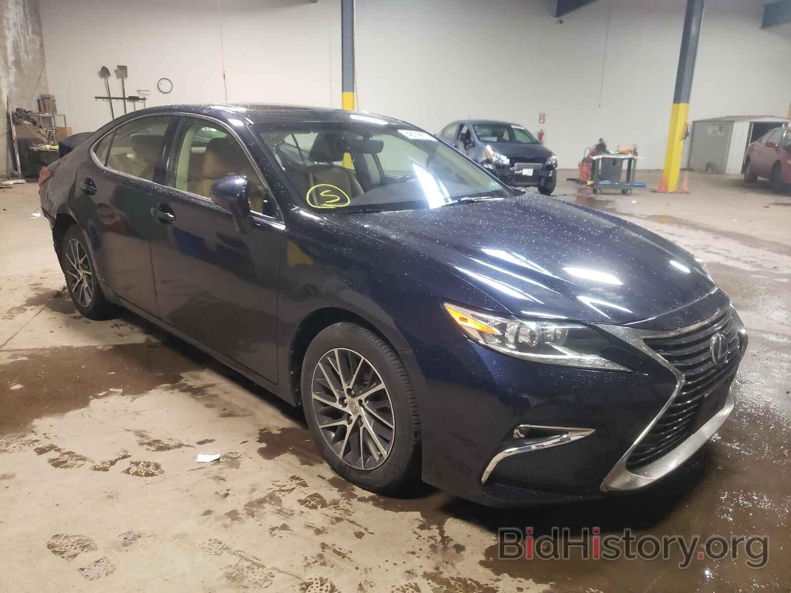 Photo JTHBK1GG7G2224665 - LEXUS ES350 2016