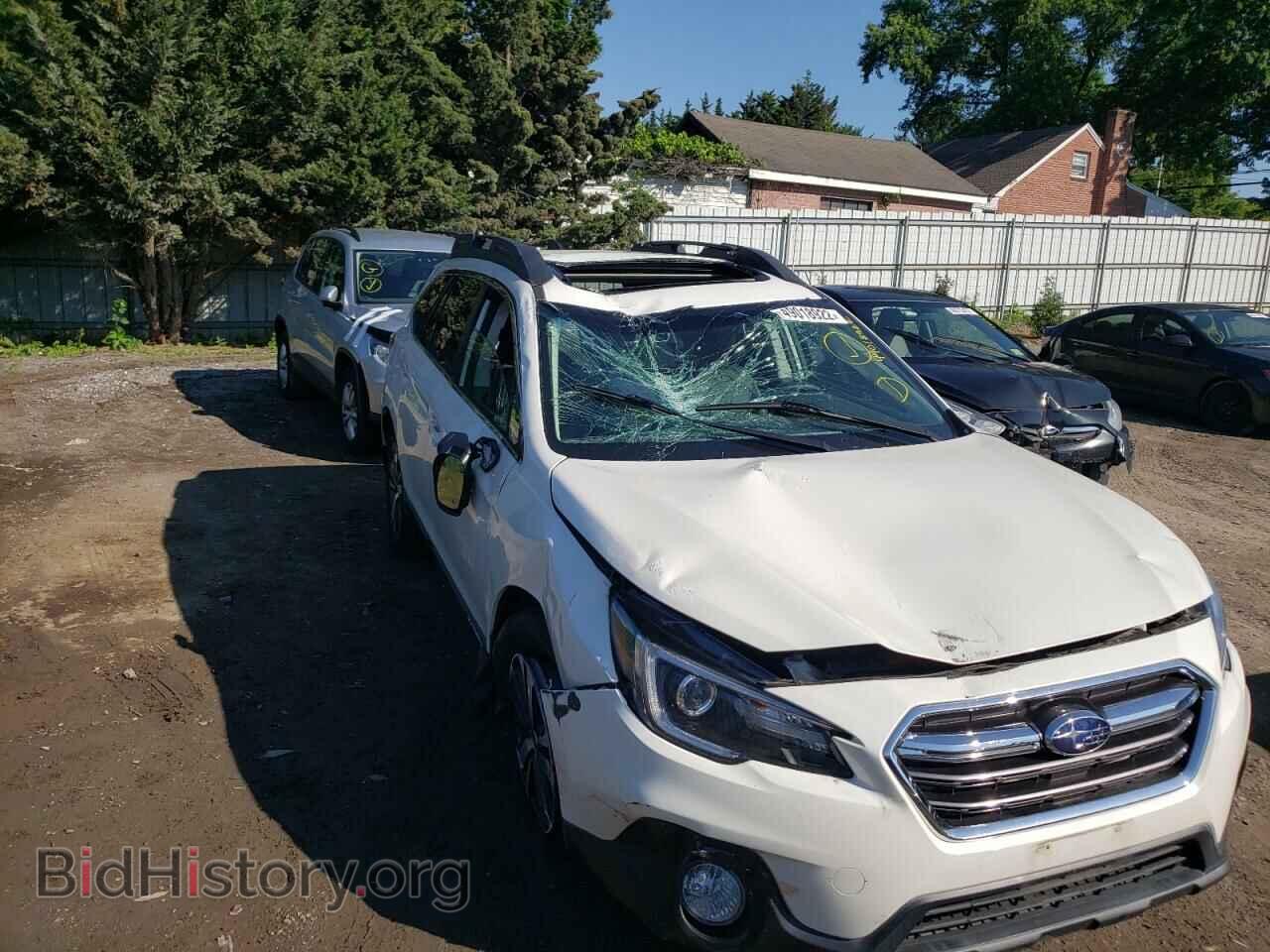 2018 SUBARU OUTBACK - VIN: 4S4BSANC4J3362811 - Фото 9