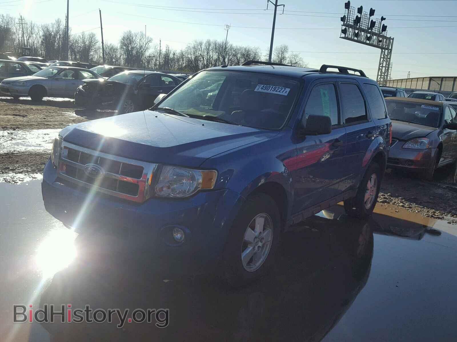 2011 FORD ESCAPE - VIN: 1FMCU9D72BKA74312 - Фото 2