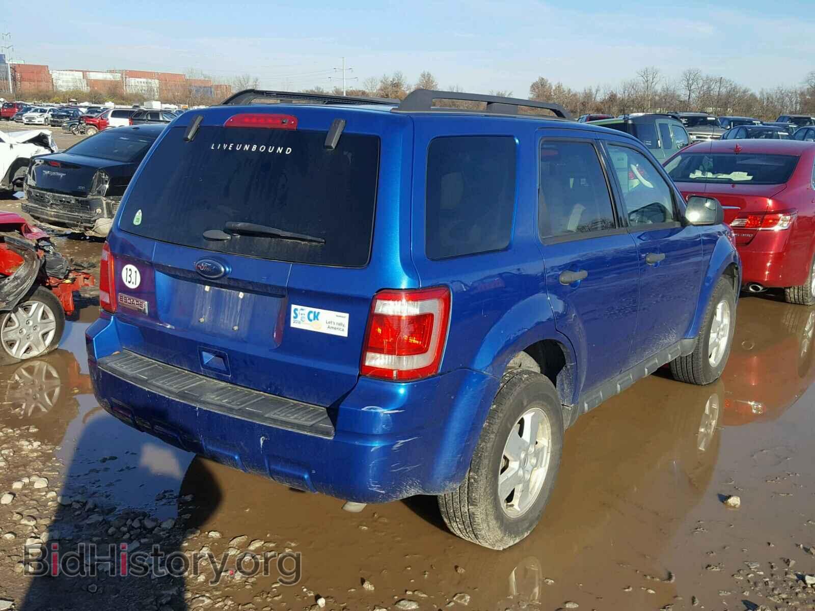2011 FORD ESCAPE - VIN: 1FMCU9D72BKA74312 - Фото 4