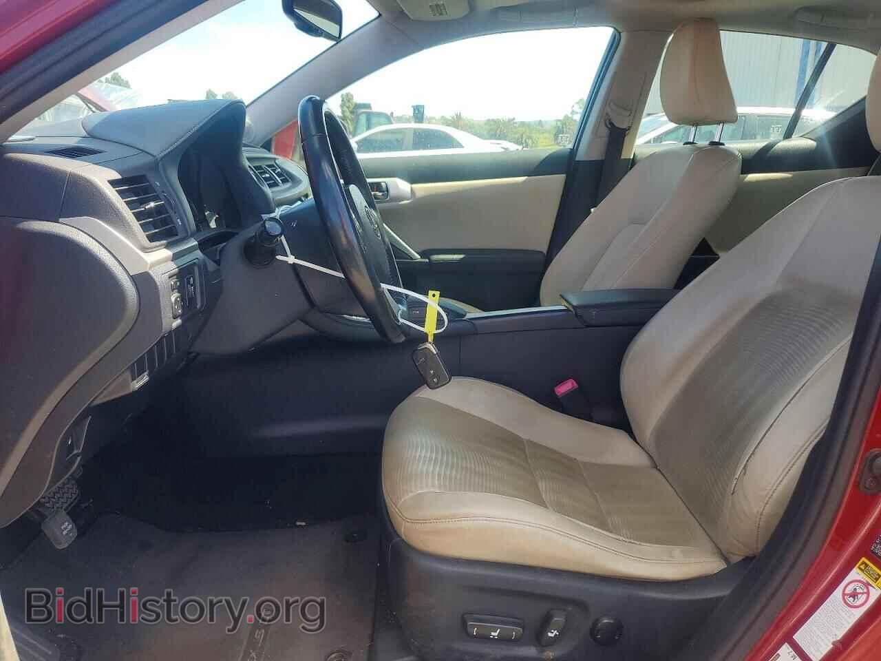 2011 LEXUS CT 200 - VIN: JTHKD5BH4B2007682 - Photo 7