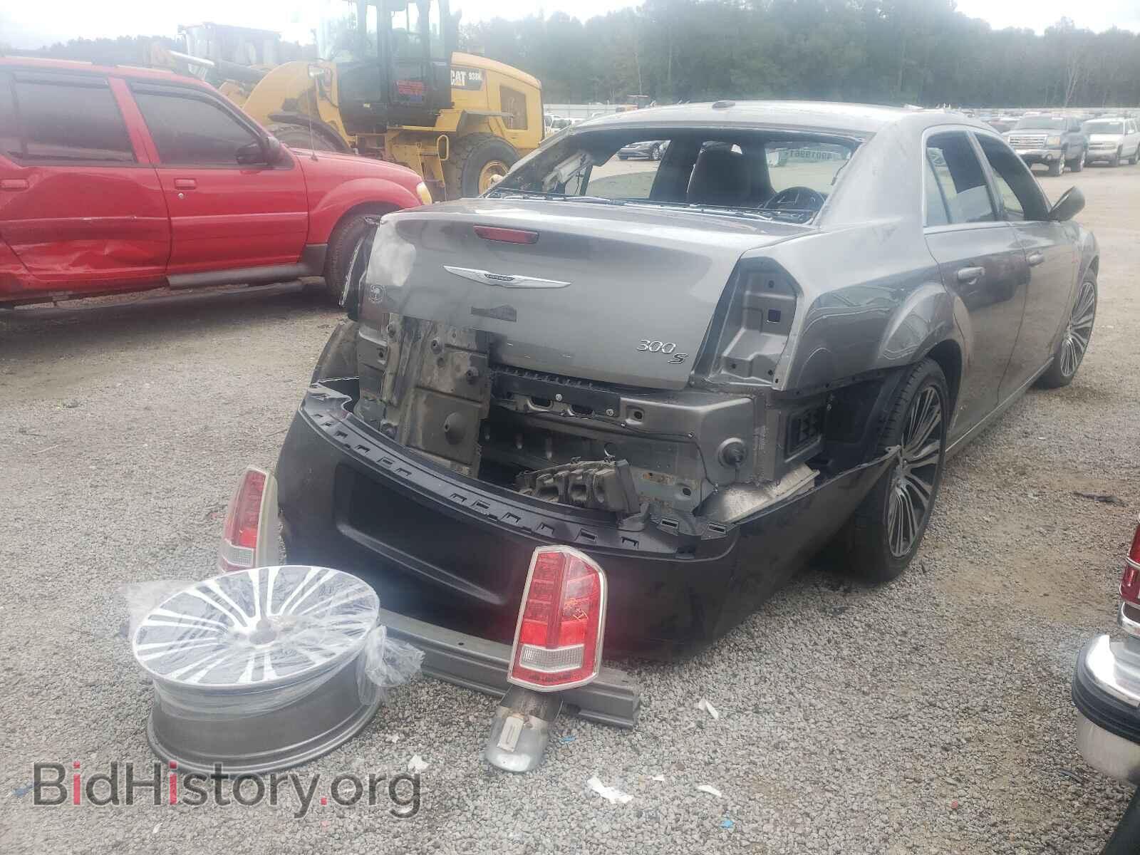 2012 CHRYSLER 300 - VIN: 2C3CCABG3CH157904 - Фото 4