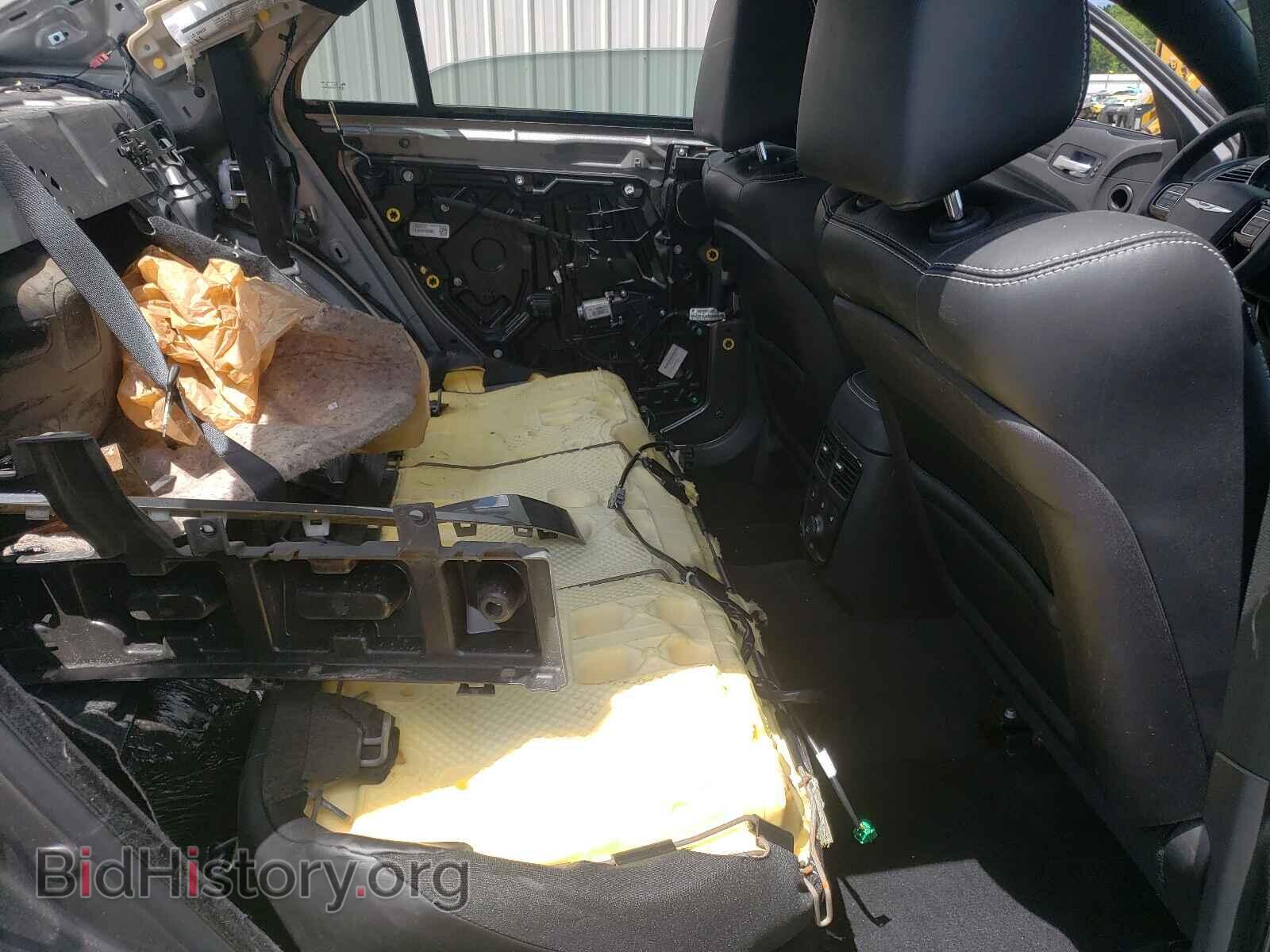 2012 CHRYSLER 300 - VIN: 2C3CCABG3CH157904 - Фото 6