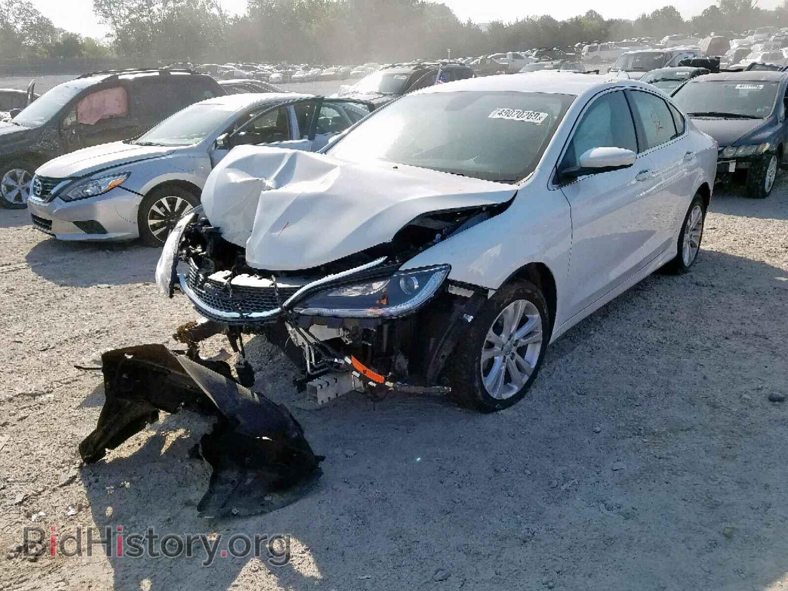 2016 CHRYSLER 200 - VIN: 1C3CCCAB5GN171592 - Фото 2