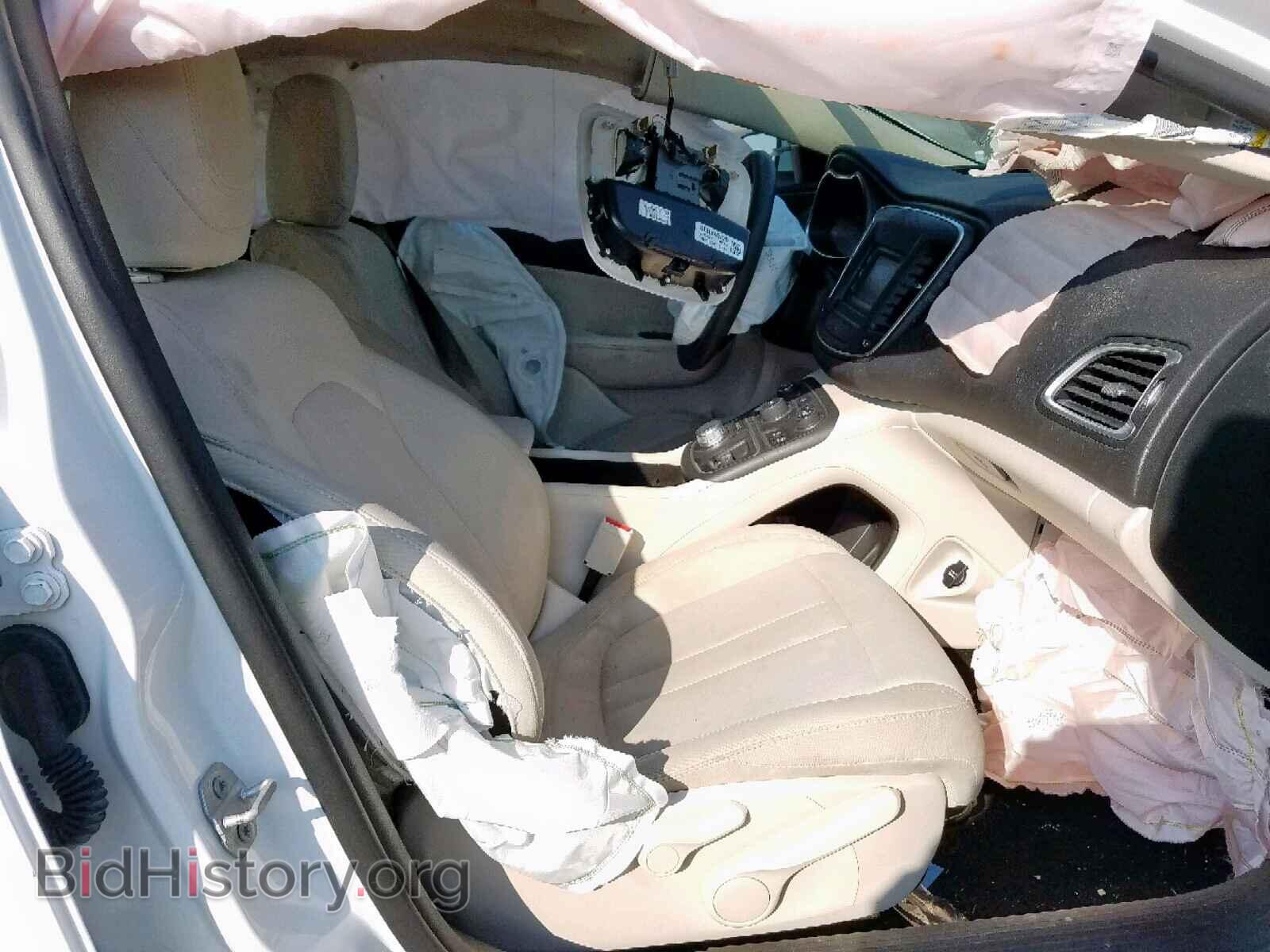 2016 CHRYSLER 200 - VIN: 1C3CCCAB5GN171592 - Фото 5