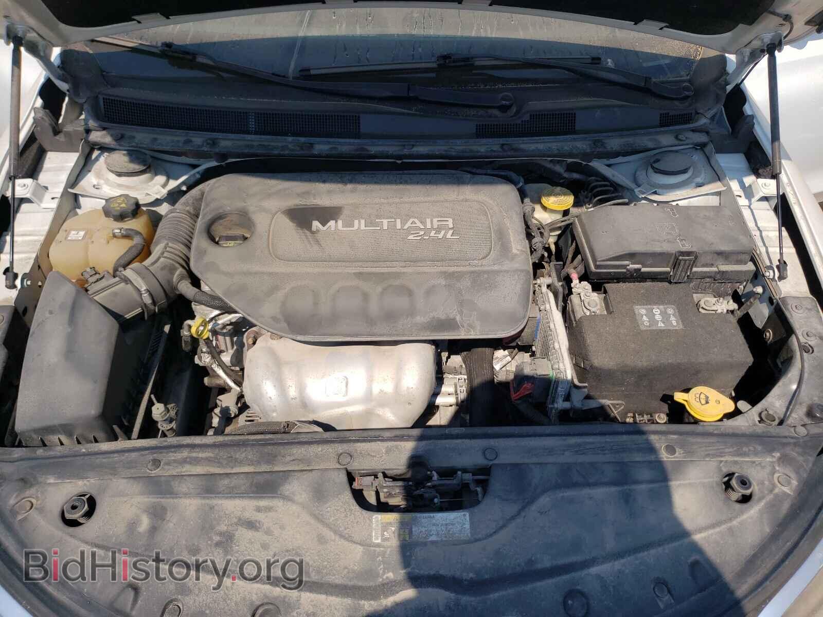 2015 CHRYSLER 200 - VIN: 1C3CCCAB5FN669600 - Photo 7