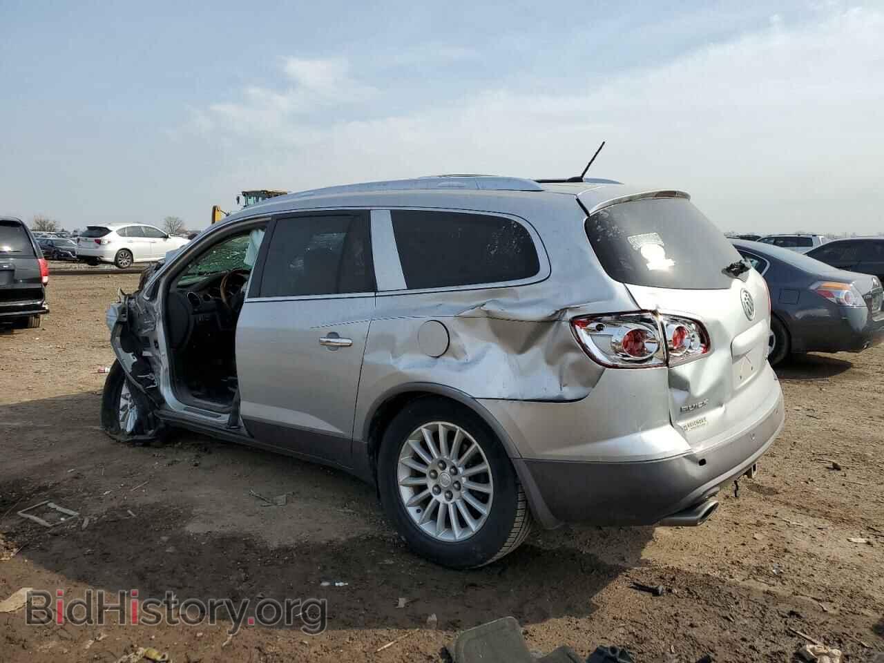 2012 BUICK ENCLAVE - VIN: 5GAKVCED9CJ320764 - Photo 2