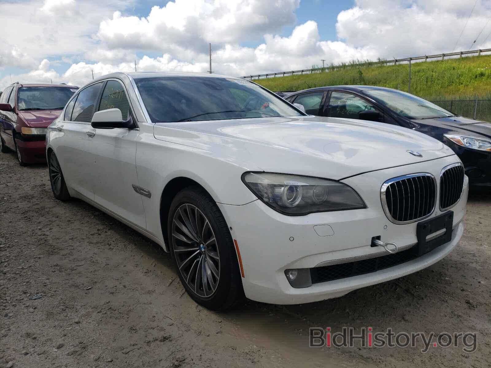 Photo WBAKB83579CY57322 - BMW 7 SERIES 2009