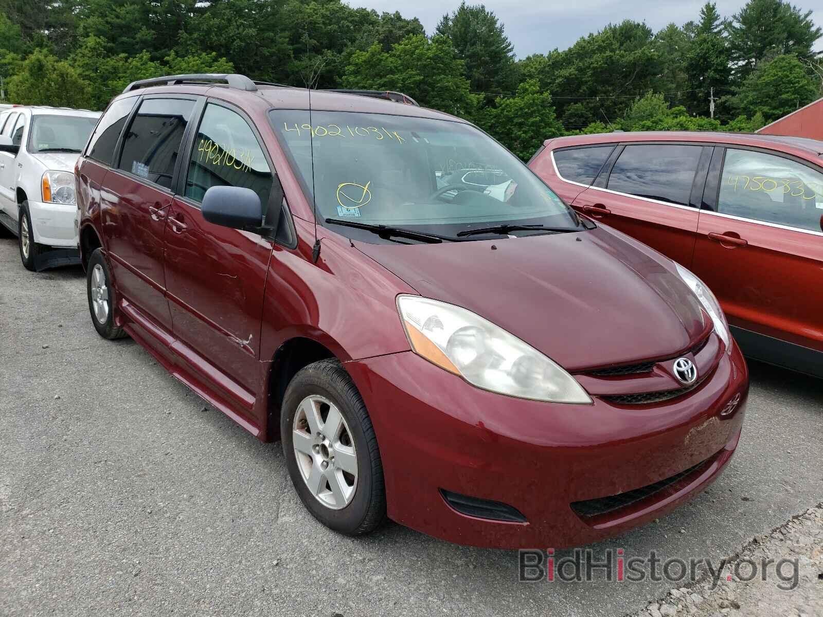 Photo 5TDZK23C58S160273 - TOYOTA SIENNA 2008