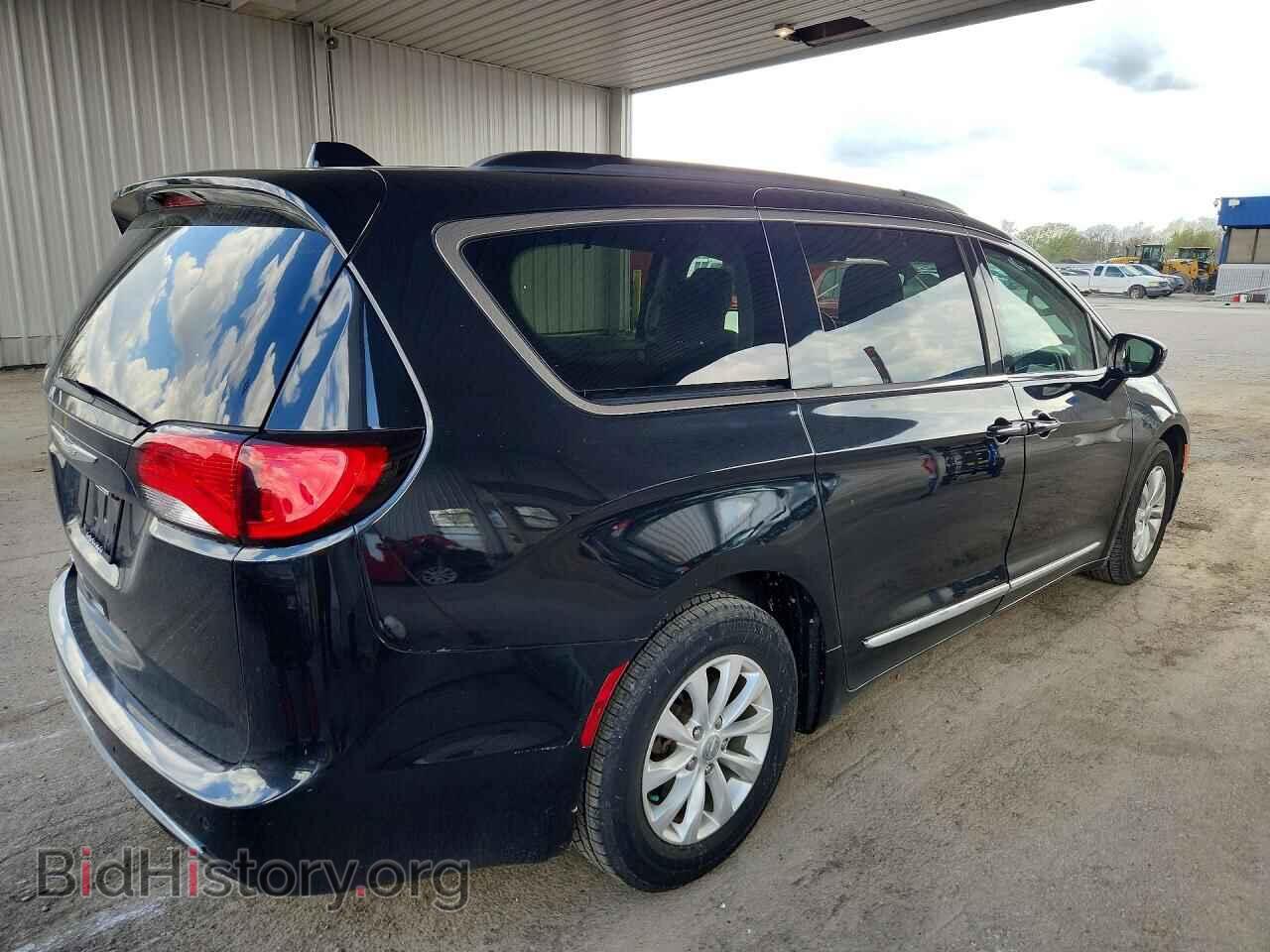 2017 CHRYSLER PACIFICA - VIN: 2C4RC1BG7HR744582 - Фото 3