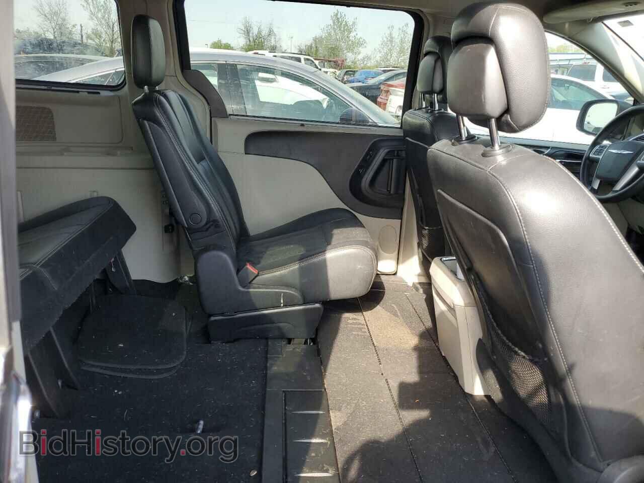 2011 CHRYSLER MINIVAN - VIN: 2A4RR8DG1BR749704 - Photo 11