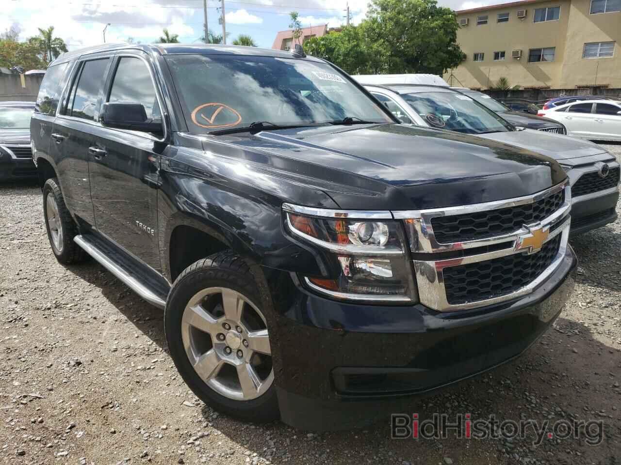 Photo 1GNSCBKC8JR212281 - CHEVROLET TAHOE 2018