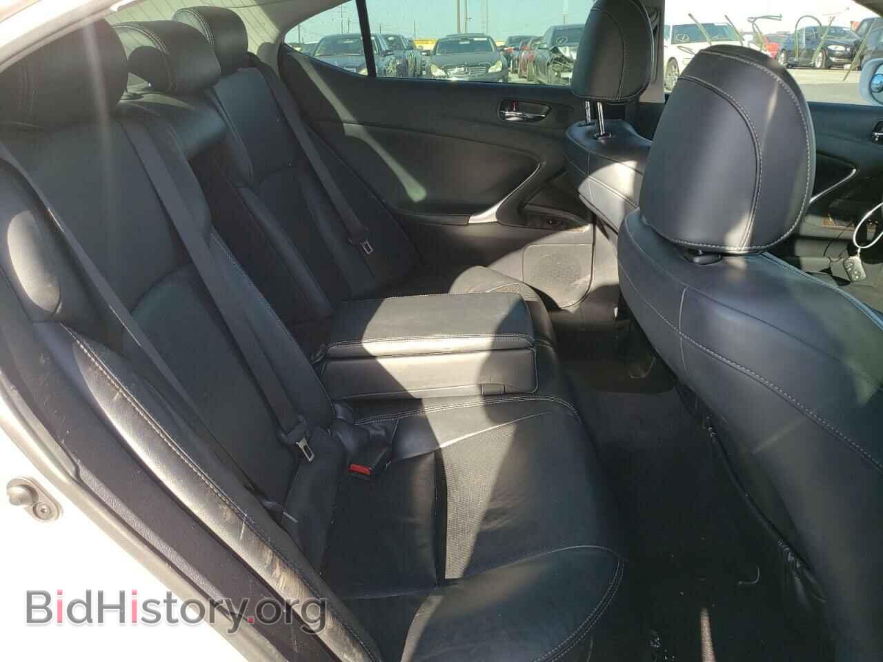 2011 LEXUS IS - VIN: JTHBF5C23B5151212 - Фото 6