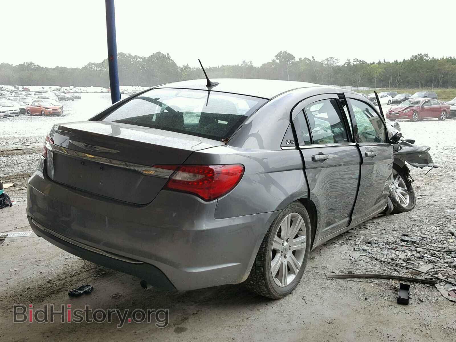 2012 CHRYSLER 200 - VIN: 1C3CCBAB2CN318536 - Фото 4