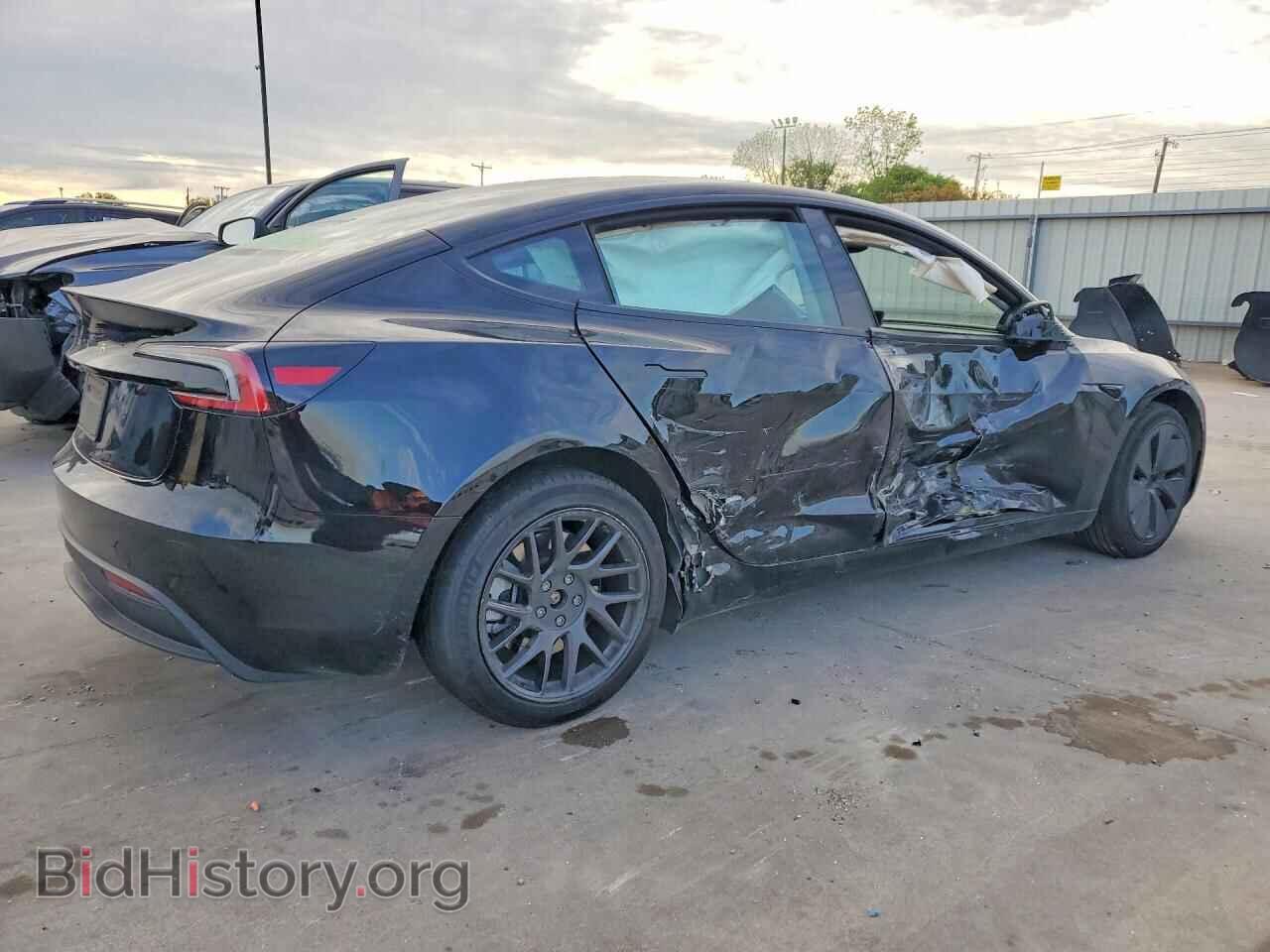 2025 TESLA MODEL 3 - VIN: 5YJ3E1EA5SF877545 - Photo 3