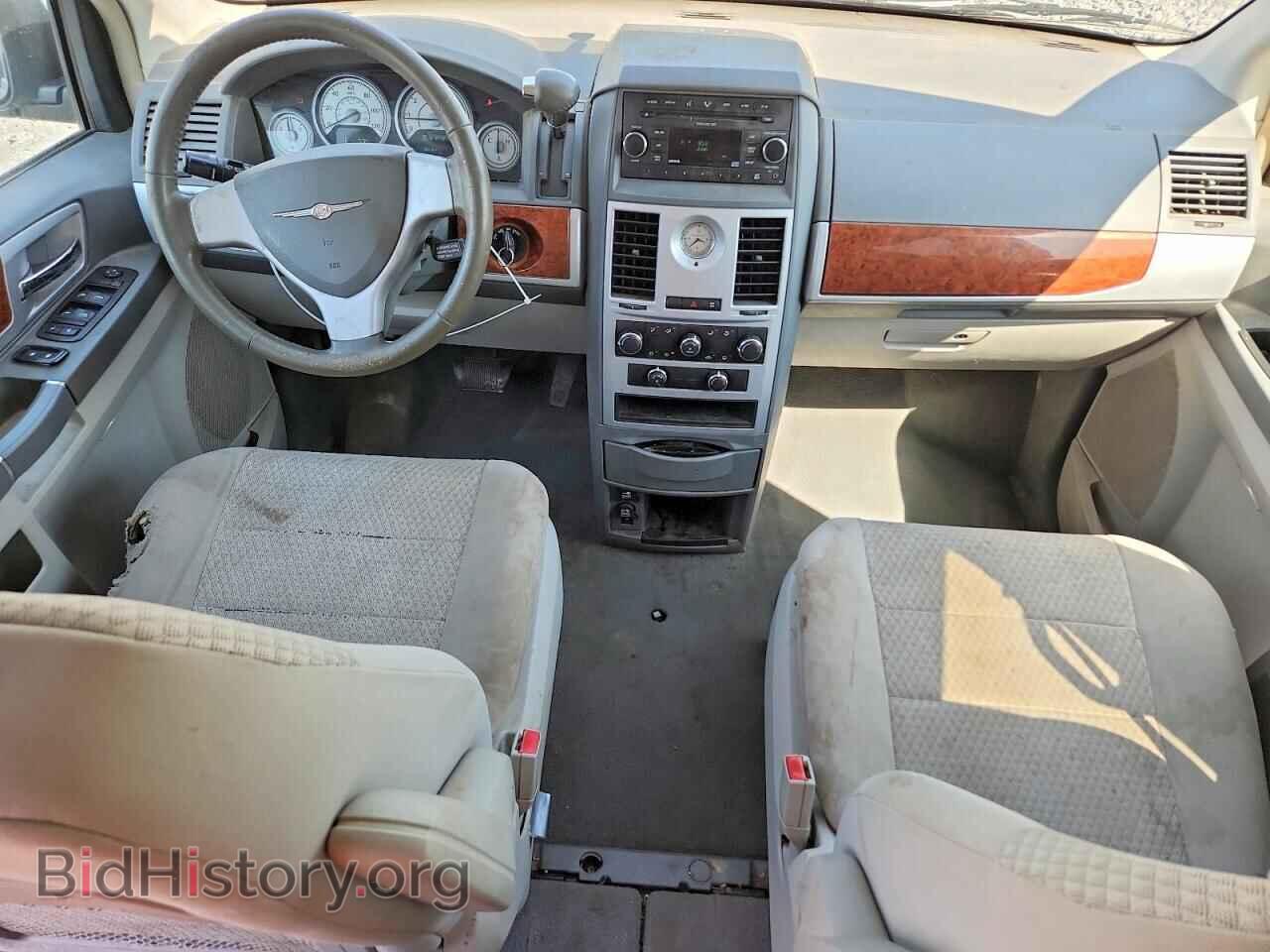 2009 CHRYSLER MINIVAN - VIN: 2A8HR54139R568182 - Фото 8