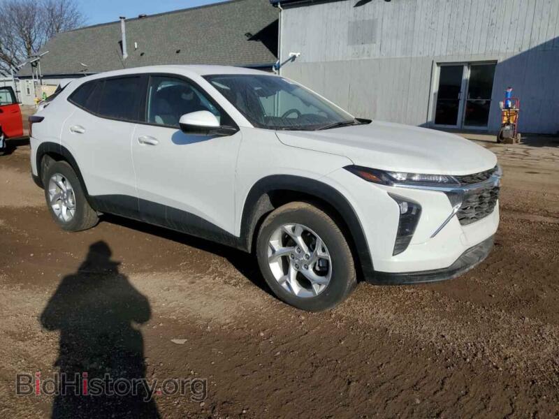 2024 Chevrolet TRAX (VIN KL77LFE29RC097792) — фото 4 из 15