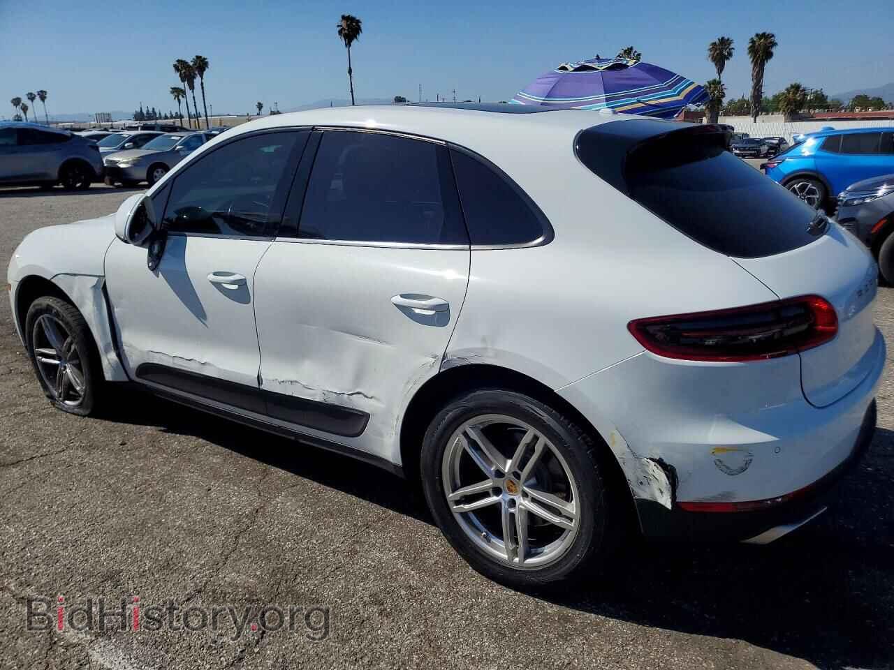 2017 PORSCHE MACAN - VIN: WP1AA2A59HLB07953 - Photo 2