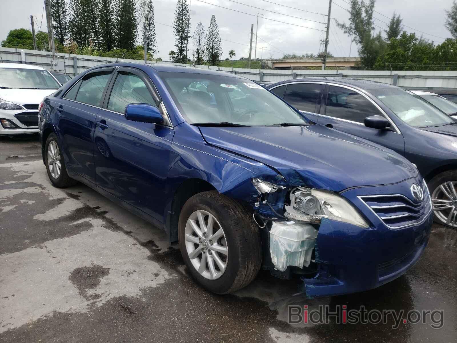 Photo 4T1BF3EK4BU756960 - TOYOTA CAMRY 2011