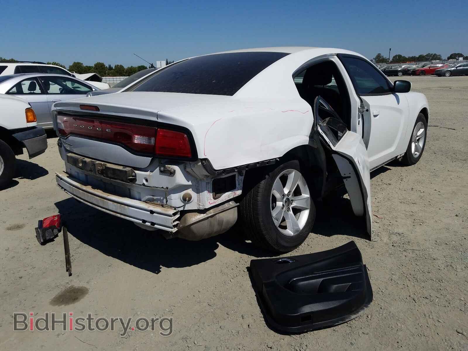 2014 DODGE CHARGER - VIN: 2C3CDXBG2EH370264 - Фото 4