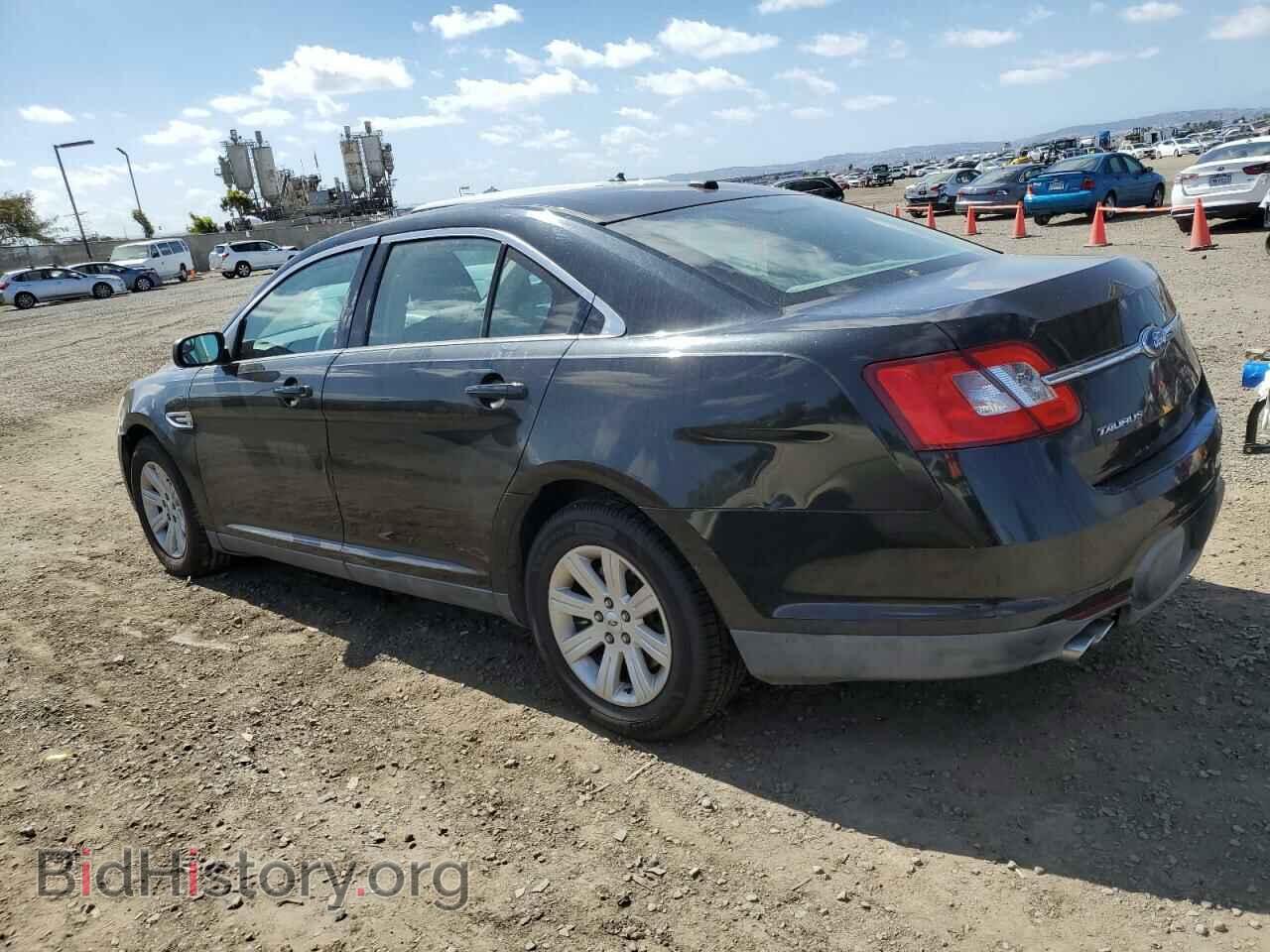 2011 FORD TAURUS - VIN: 1FAHP2DW8BG161835 - Photo 2