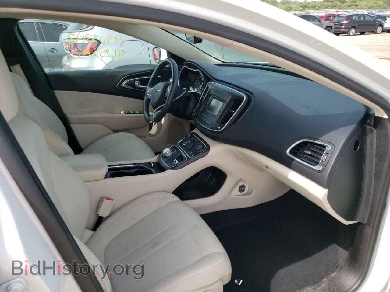2015 CHRYSLER 200 - VIN: 1C3CCCAB5FN634538 - Фото 5